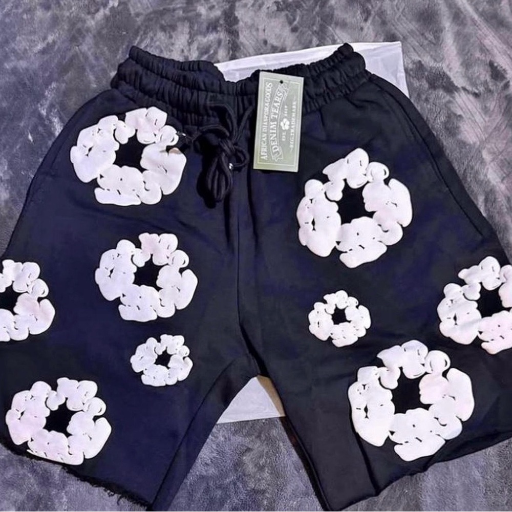 Denim Tear Shorts - white and black